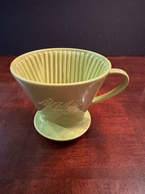 Melitta Pour Over Coffee Cone 1 Hole Drip Filter #102 Vintage Ceramic Green